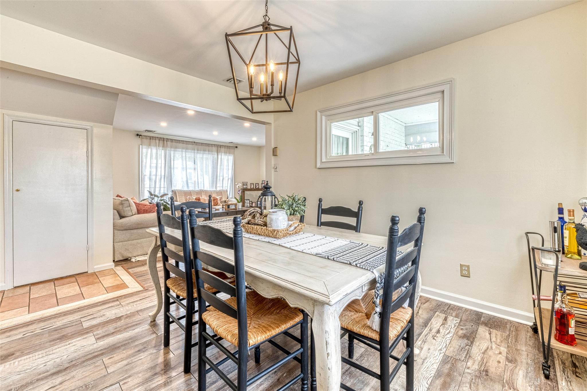 #7 photo, 2053 Stuyvesant Avenue, East Meadow , NY 11554