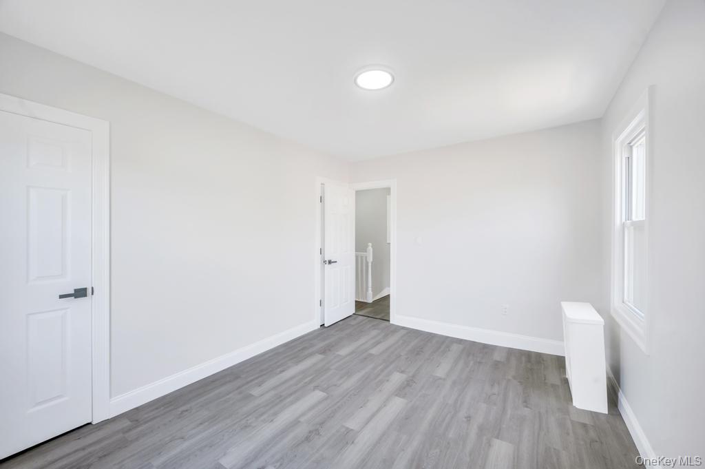 #14 photo, 272 N Columbus Avenue, नासाउ काउंटी Freeport , NY 11520