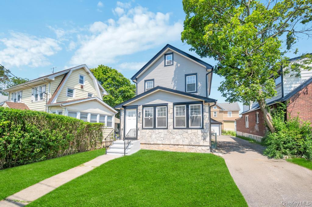 #2 photo, 272 N Columbus Avenue, नासाउ काउंटी Freeport , NY 11520