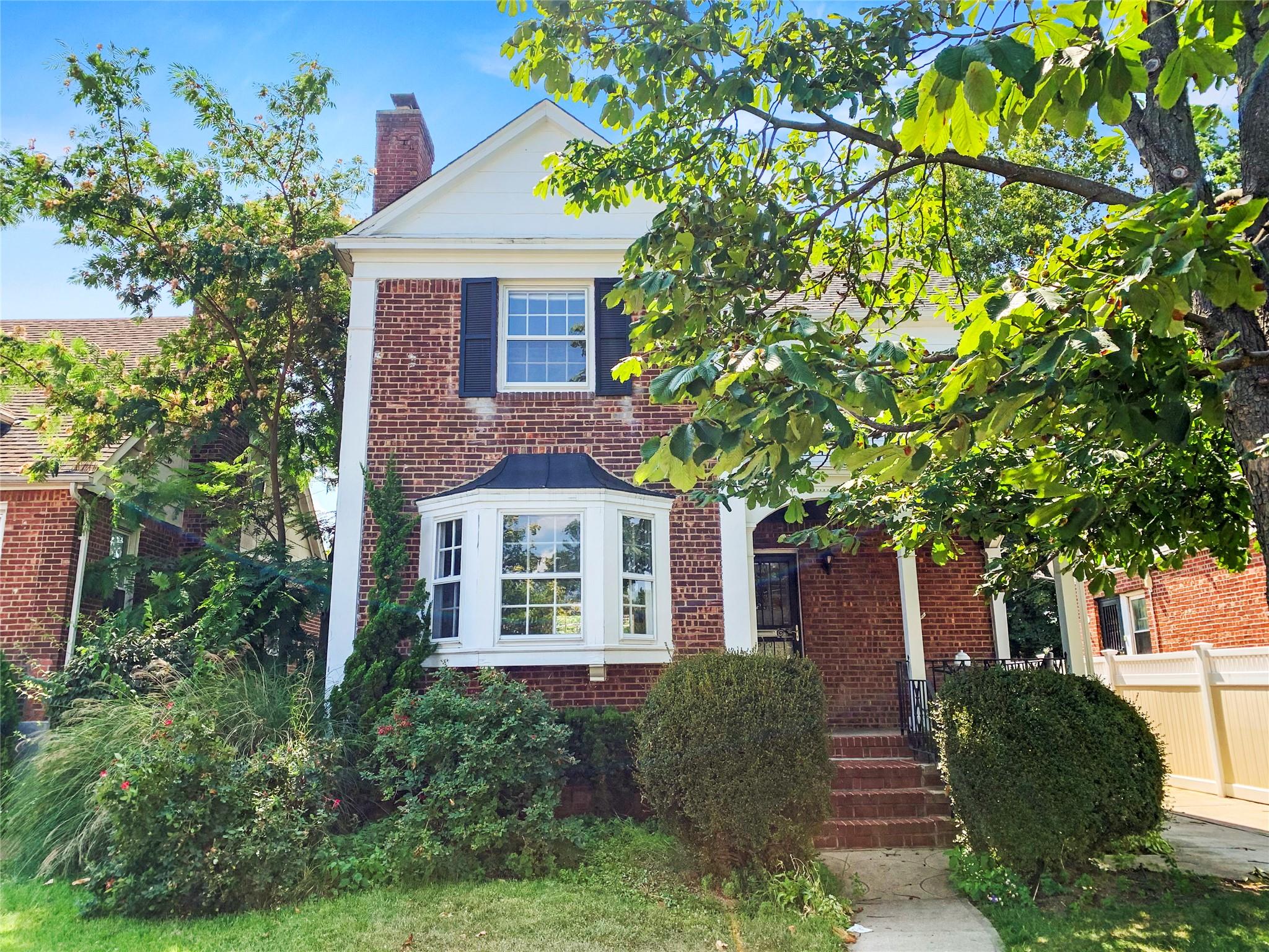 #1 photo, 6520 181st Street, Fresh Meadows , NY 11365