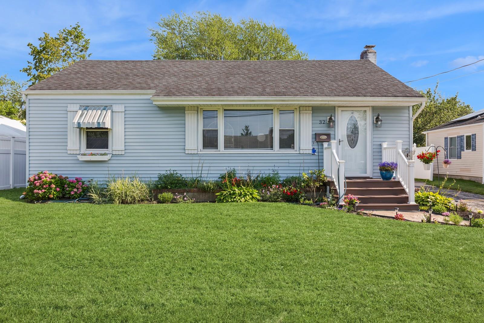 #1 photo, 32 Terry Road, Patchogue , NY 11772