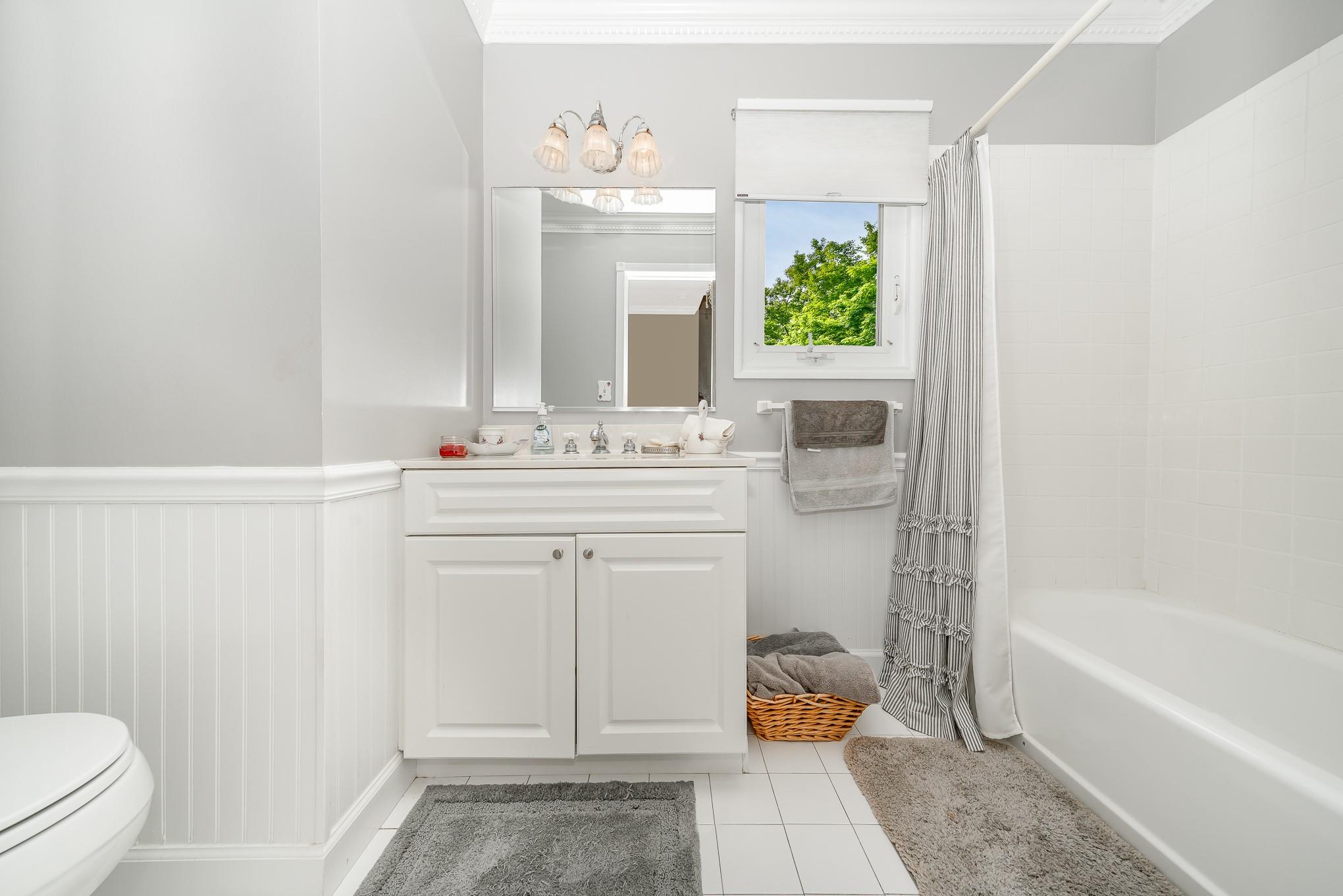 #12 photo, 49 Iroquois Street, 長島 Massapequa , NY 11758