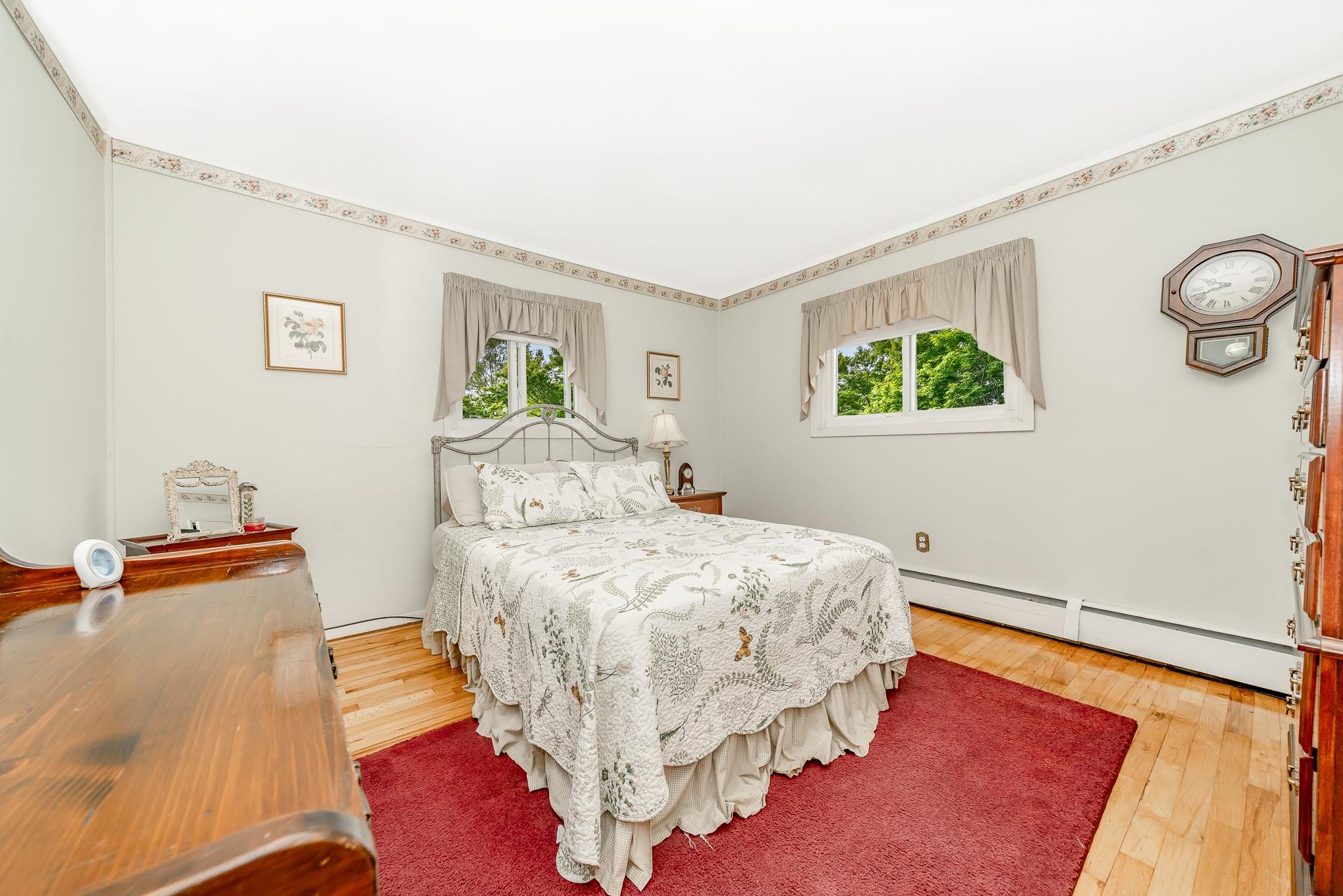 #15 photo, 49 Iroquois Street, 長島 Massapequa , NY 11758