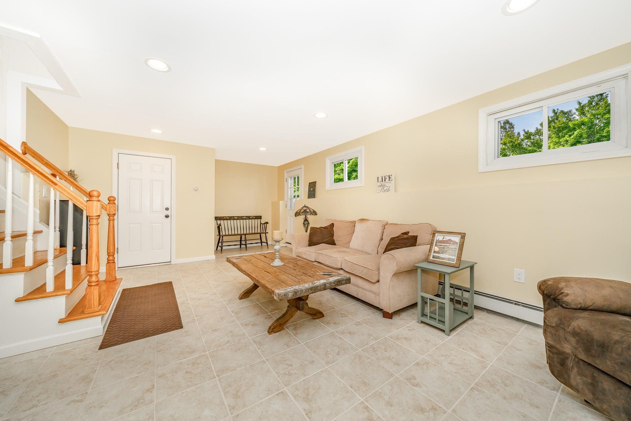 #20 photo, 49 Iroquois Street, 長島 Massapequa , NY 11758