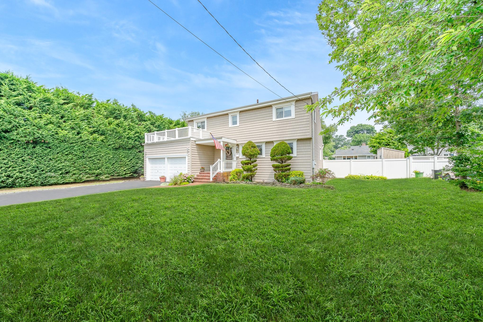 #3 photo, 49 Iroquois Street, 長島 Massapequa , NY 11758
