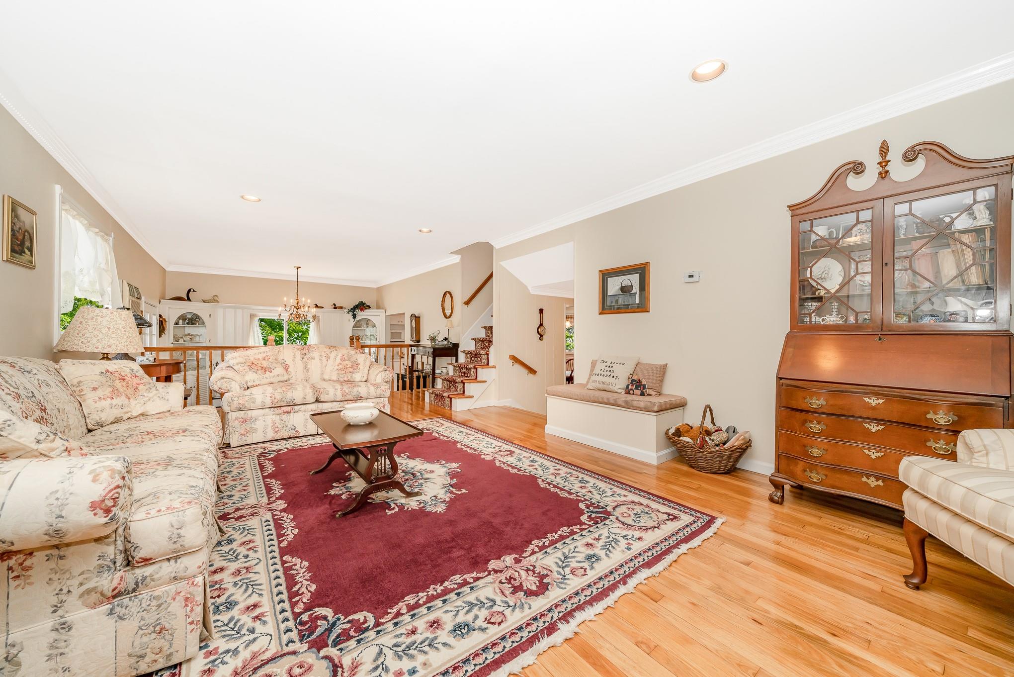 #9 photo, 49 Iroquois Street, 長島 Massapequa , NY 11758