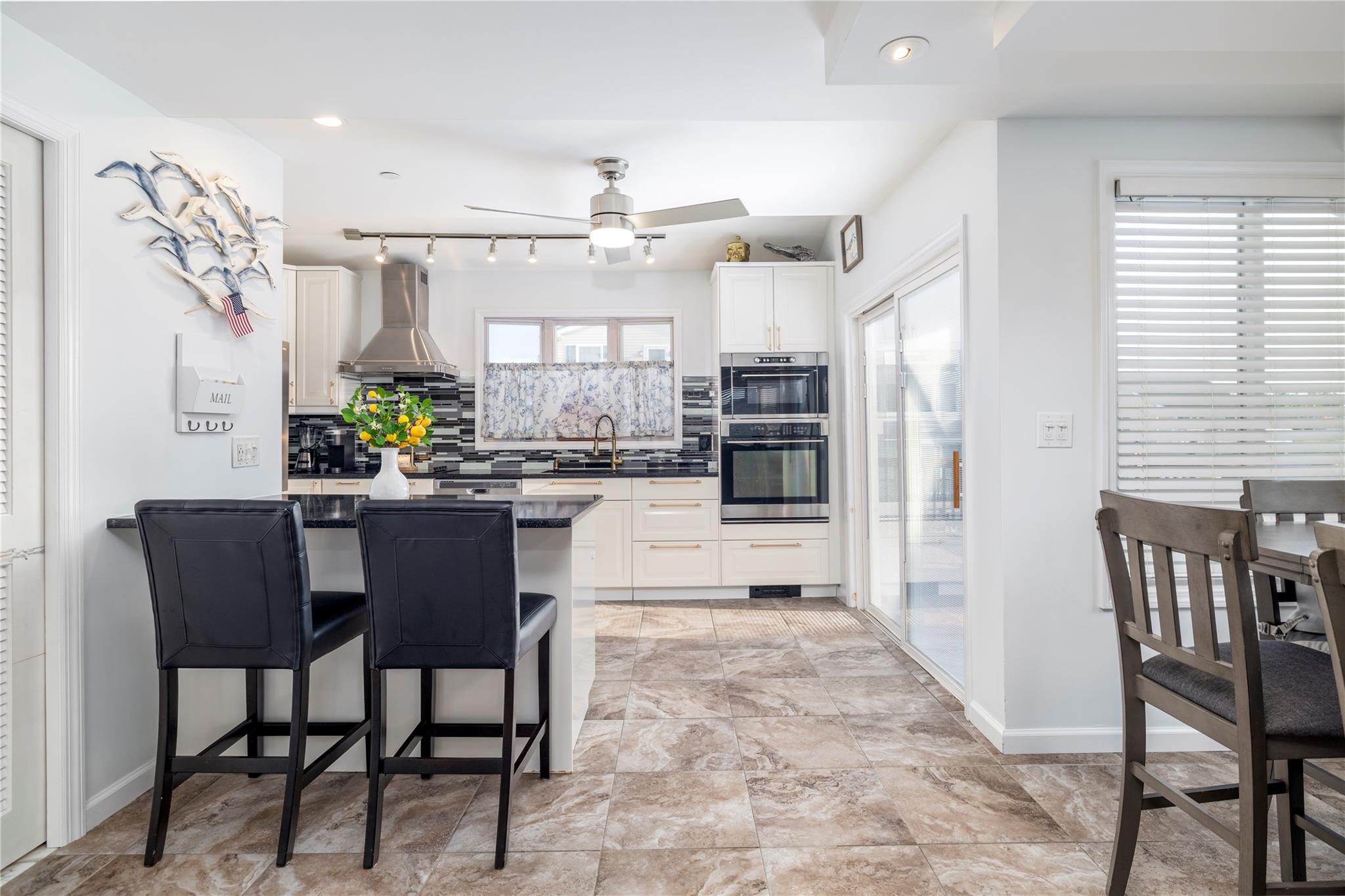 #11 photo, 644 Arthur Street, Baldwin , NY 11510