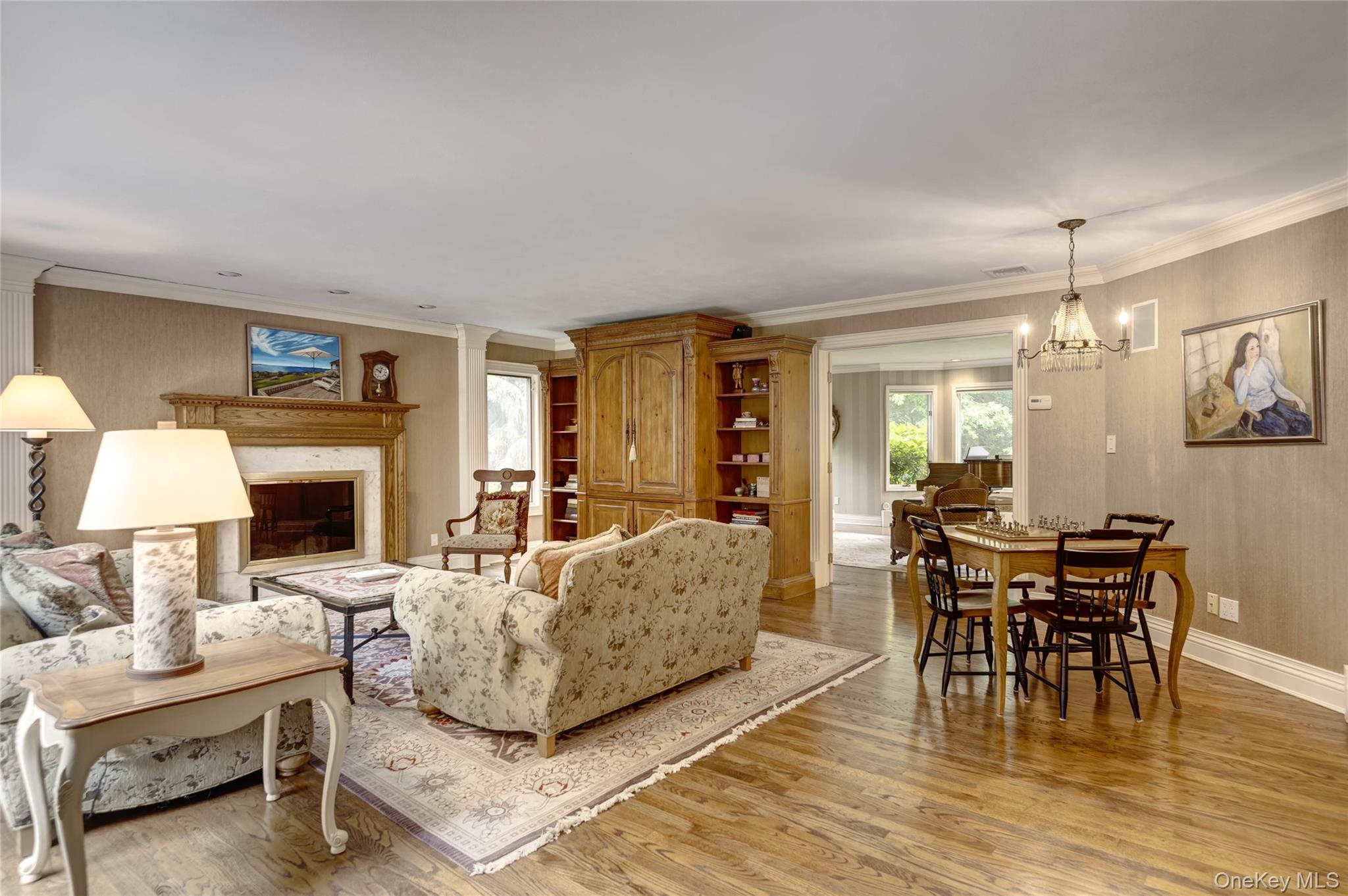 #12 photo, 527 Split Rock Road, Syosset , NY 11791