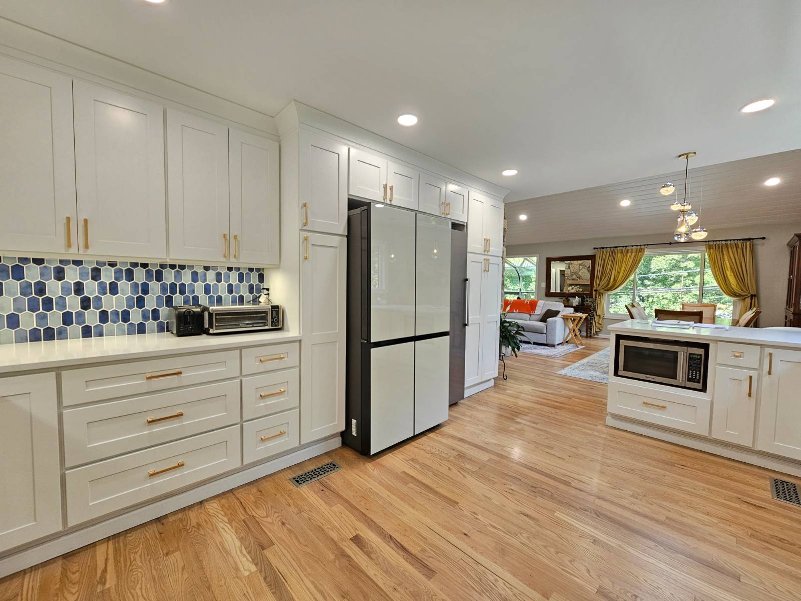 #17 photo, 127 waterside ave, north port , NY 11768