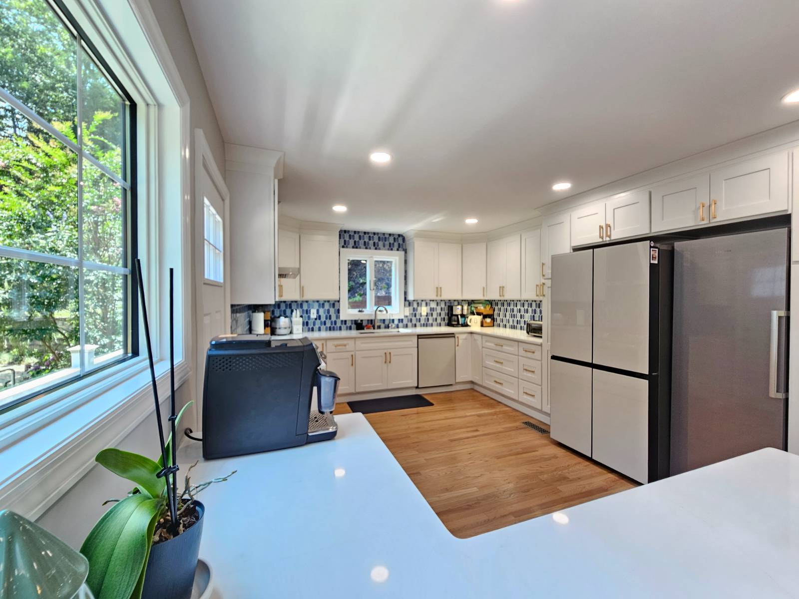 #9 photo, 127 waterside ave, north port , NY 11768