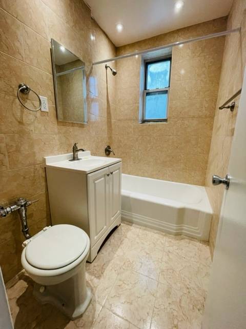 #6 photo, 84-35 LANDER STREET, #4F, BRIARWOOD , NY 11435