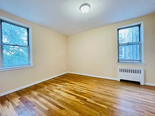 #8 photo, 84-35 LANDER STREET, #4F, BRIARWOOD , NY 11435