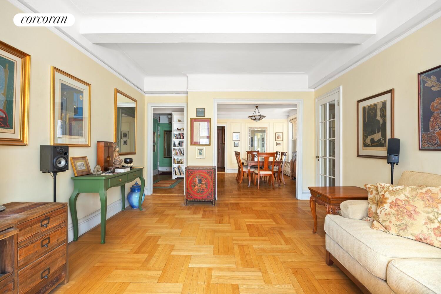 #4 photo, 639 W END Avenue, マンハッタン Upper West Side , NY 10024