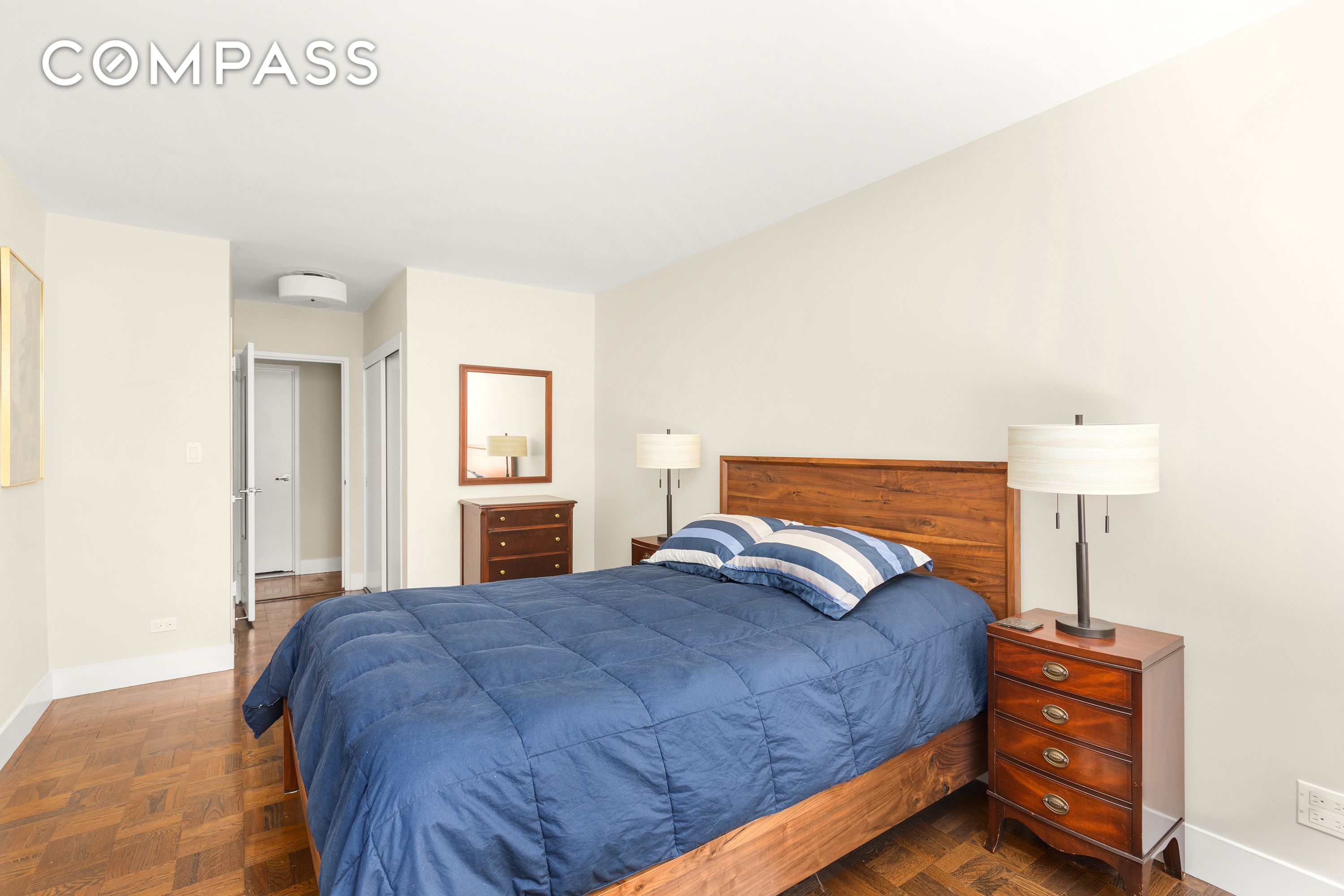 #8 photo, 525 E 86th Street, Upper East Side , NY 10028