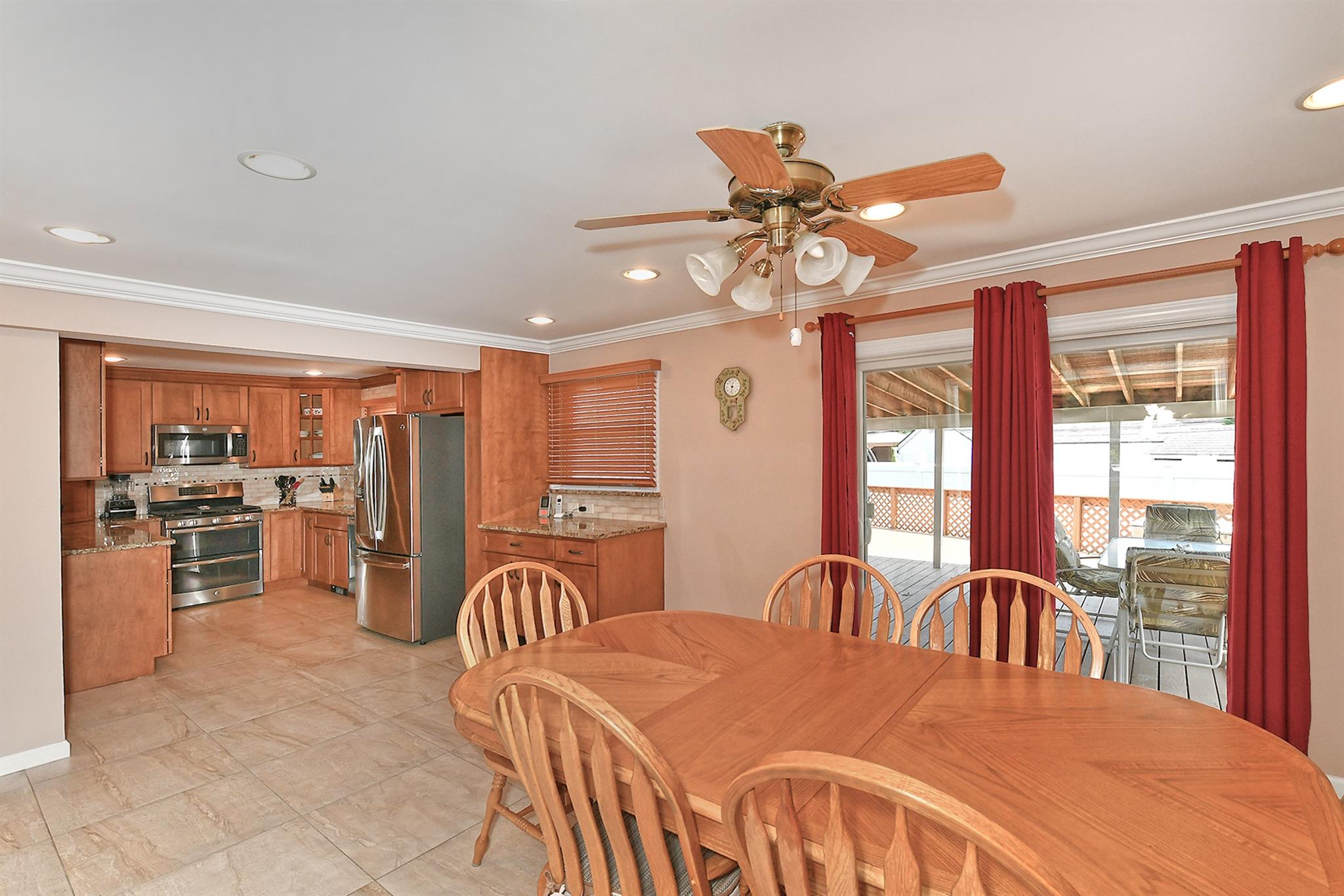 #13 photo, 859 Brent Drive, ناسو Wantagh , NY 11793