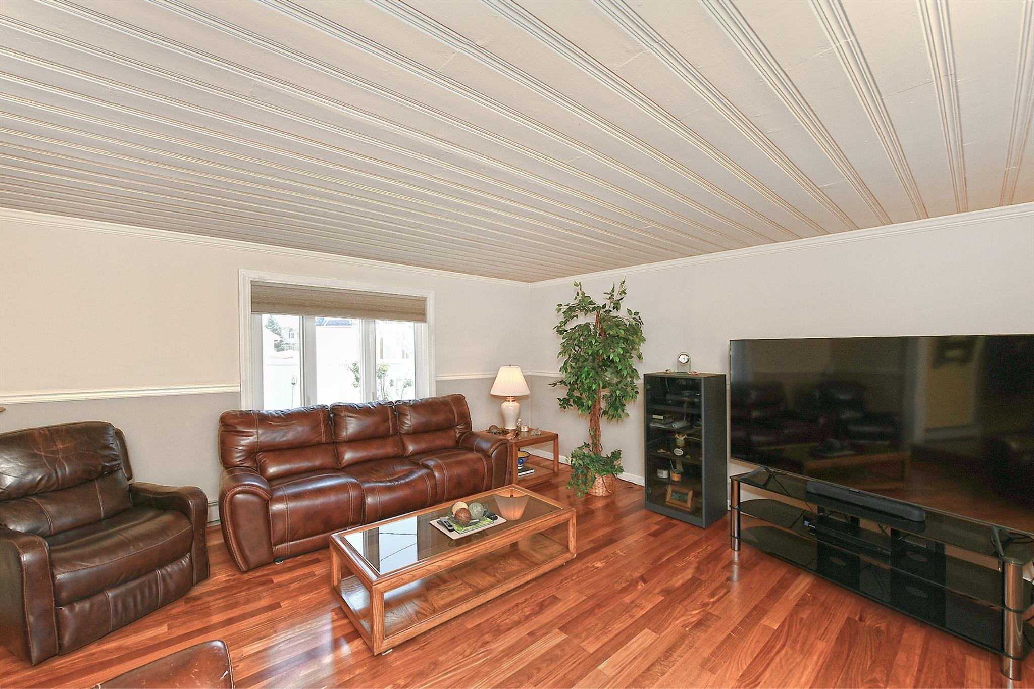 #6 photo, 859 Brent Drive, ناسو Wantagh , NY 11793