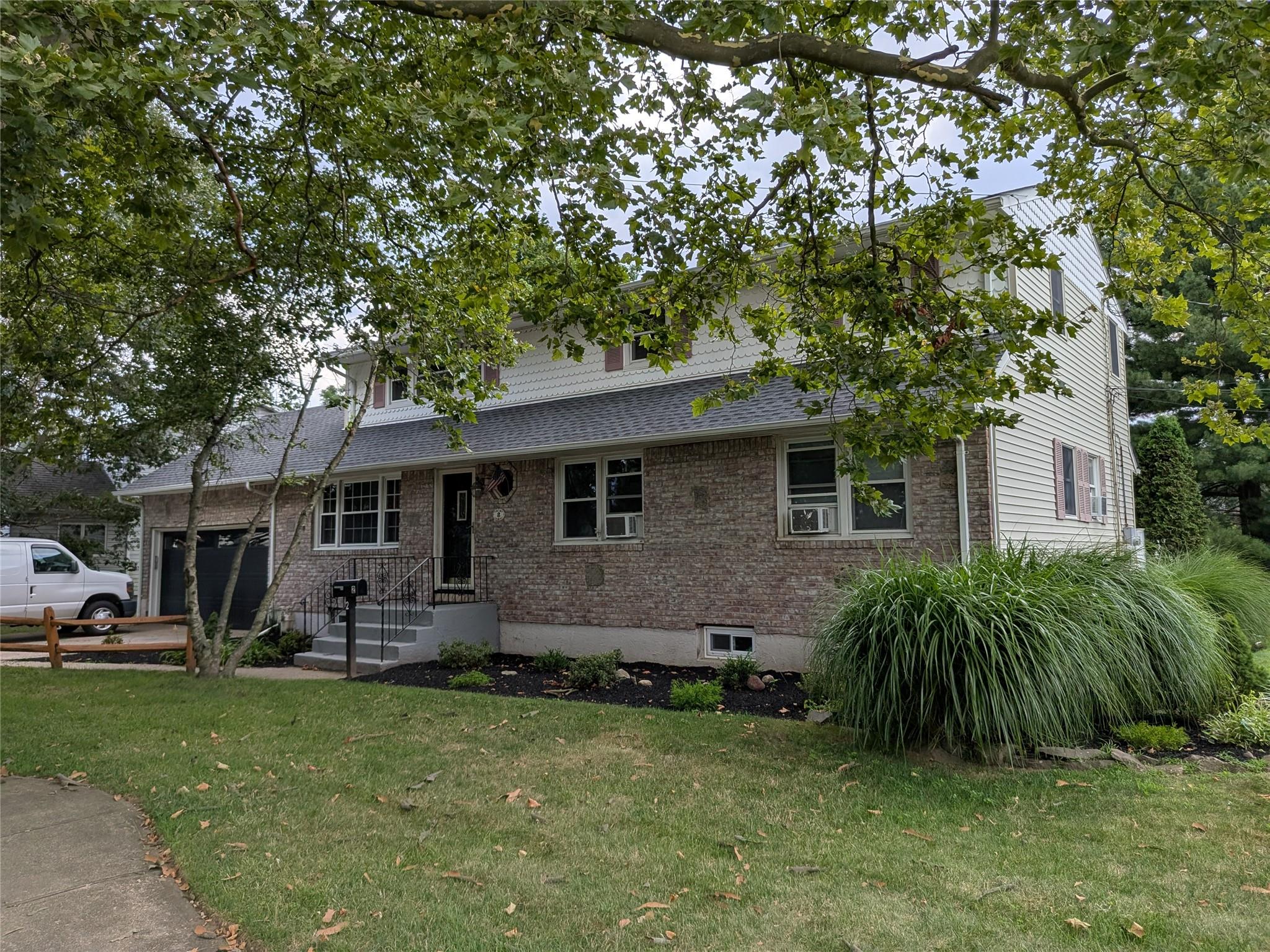 #1 photo, 2 Laurelton Street, Farmingdale , NY 11735