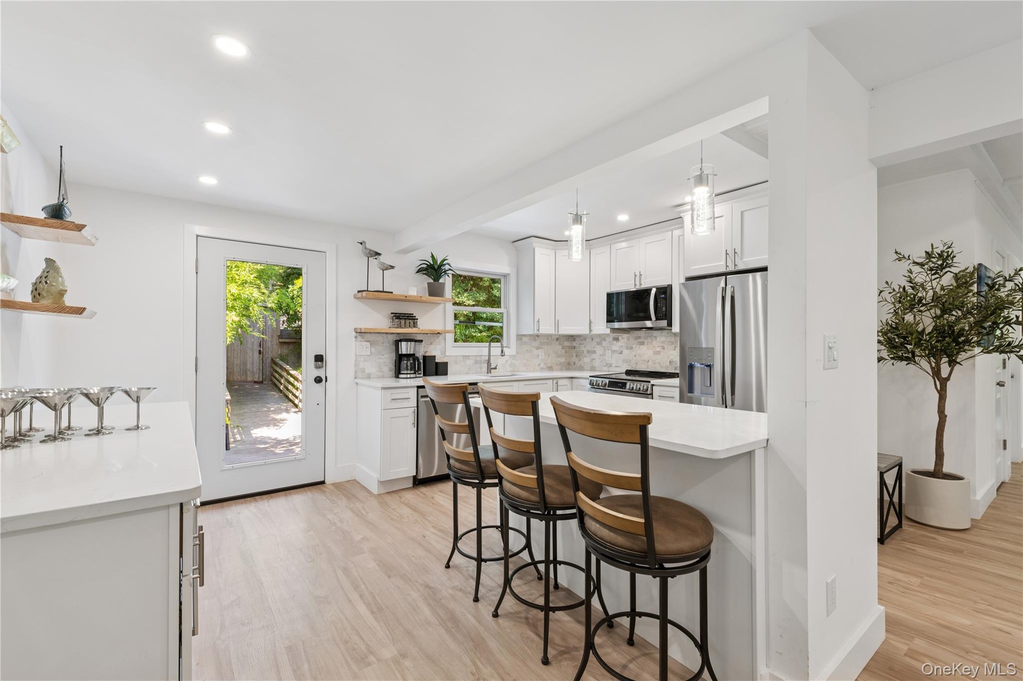 #12 photo, 317 Sky Walk, サフォーク郡 Fire Island Pines , NY 11782