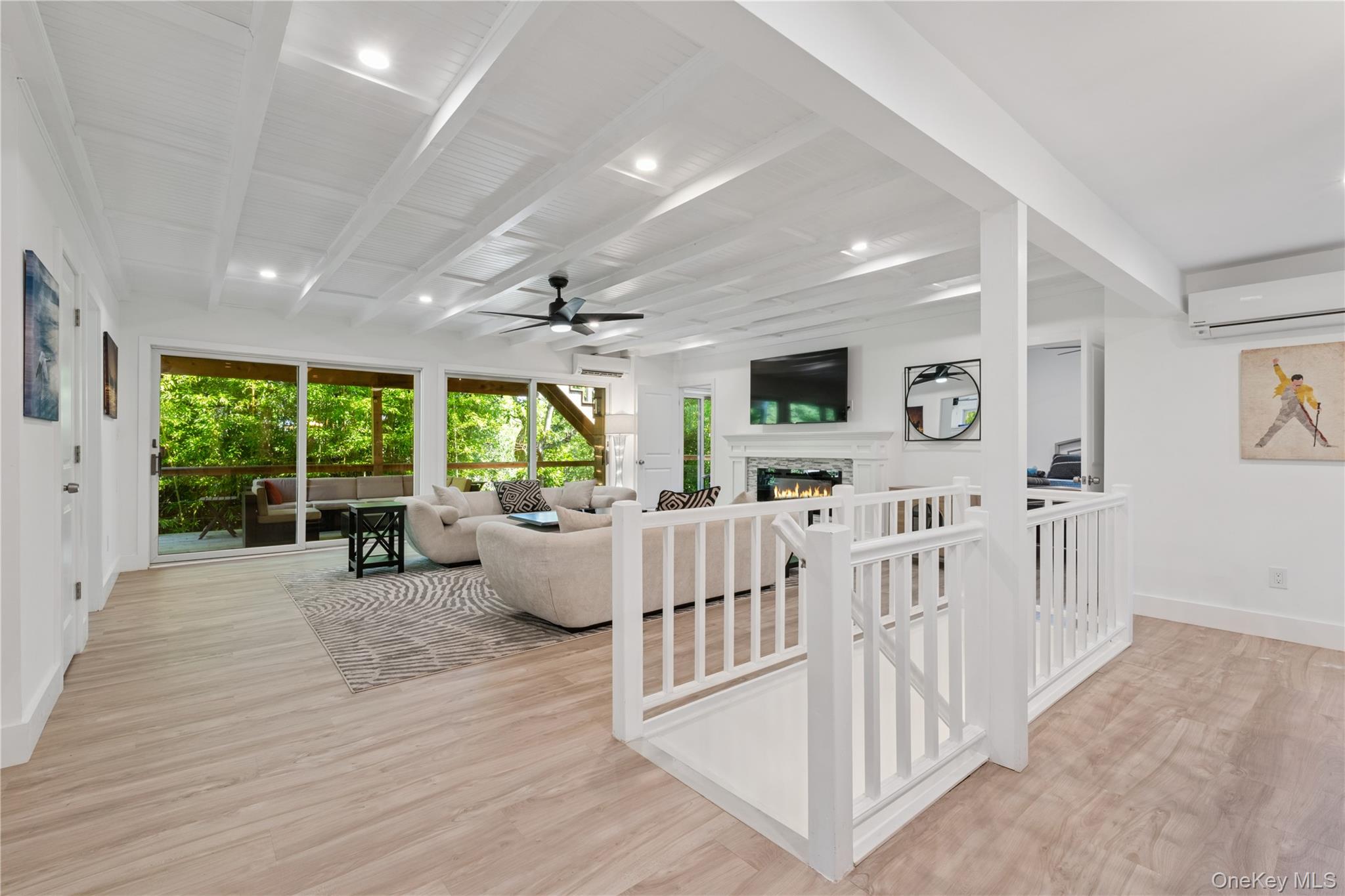 #7 photo, 317 Sky Walk, サフォーク郡 Fire Island Pines , NY 11782