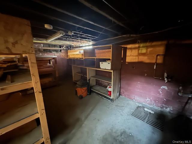 #12 photo, 128 N Ocean Avenue, サフォーク郡 Patchogue , NY 11772