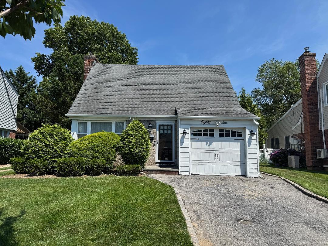 #1 photo, 86 Devonshire Drive, 長島 North New Hyde Park , NY 11040