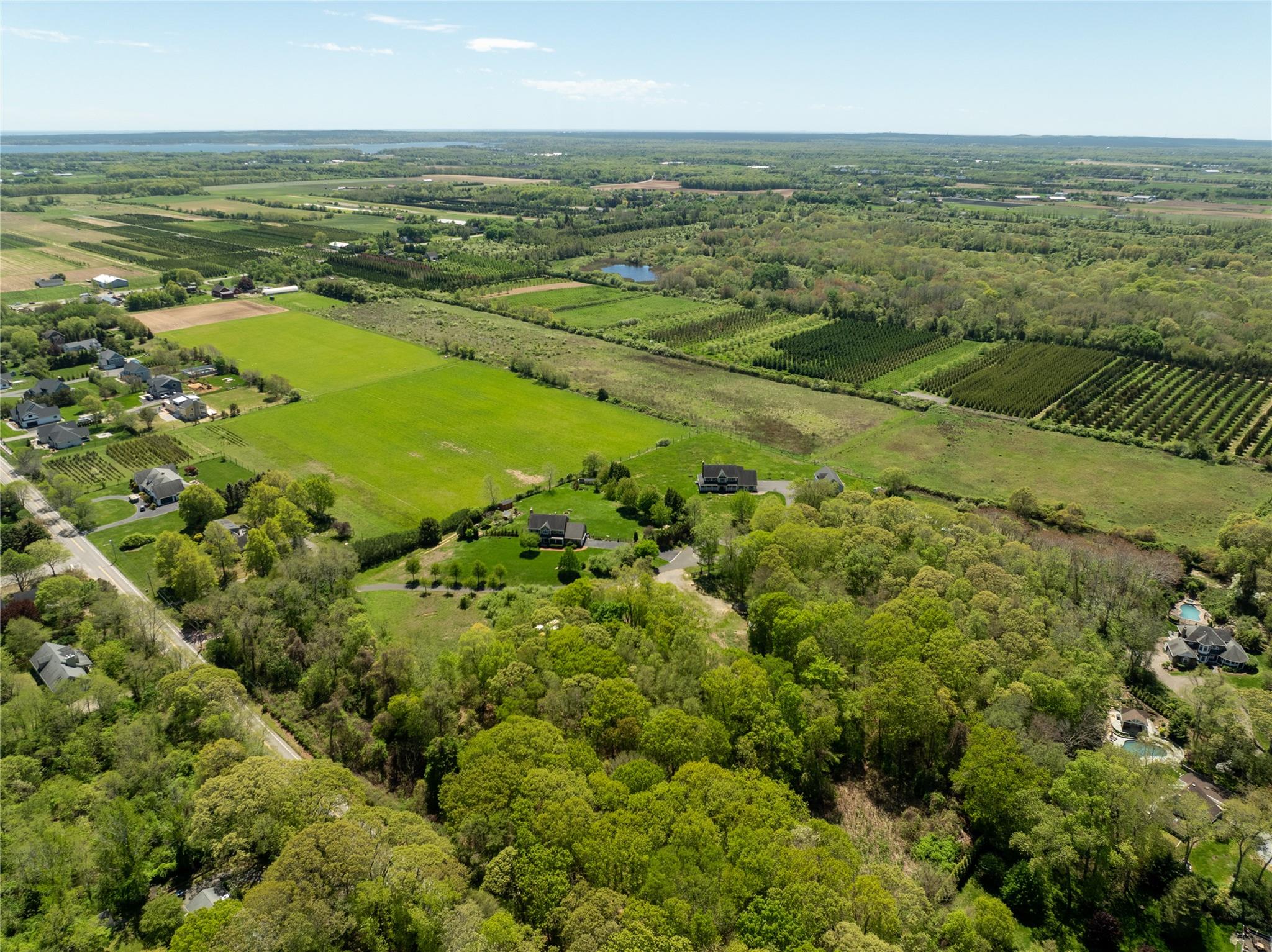 #15 photo, Pier Avenue, サフォーク郡 Jamesport , NY 11901