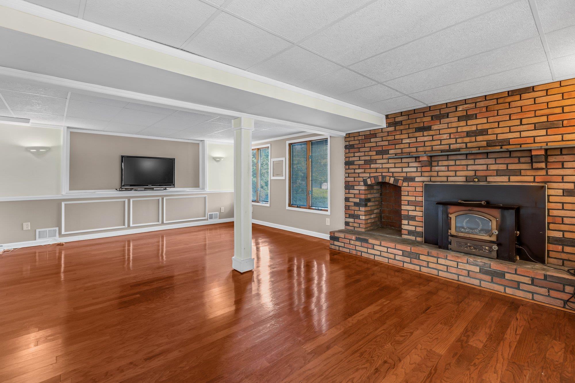 #16 photo, 118 Yale Avenue, Oakdale , NY 11769