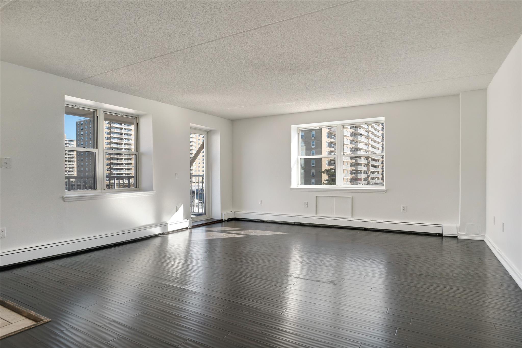 #11 photo, 79-14 Rockaway Beach Boulevard, クイーンズ区 Rockaway Beach , NY 11693