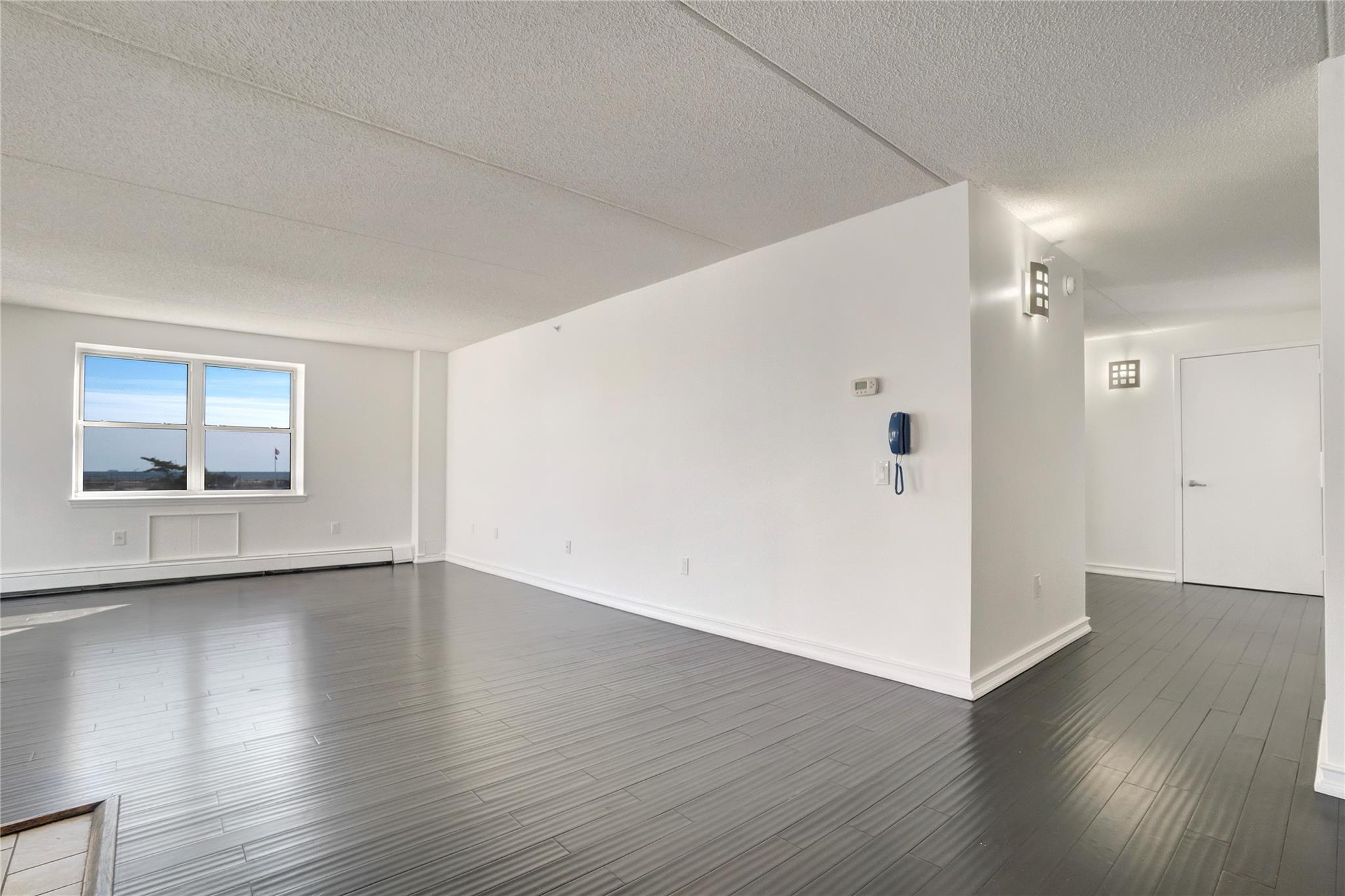 #13 photo, 79-14 Rockaway Beach Boulevard, クイーンズ区 Rockaway Beach , NY 11693