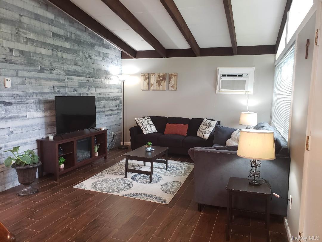 #15 photo, 10 Donenfeld Drive, White Lake , NY 12786