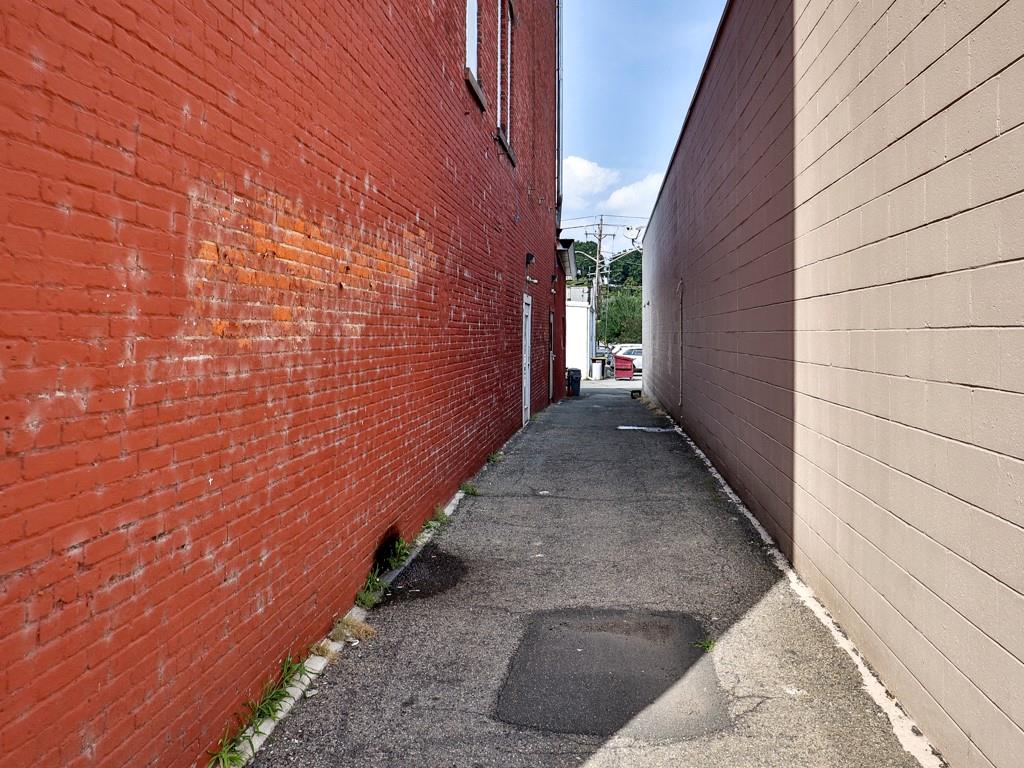 #7 photo, 40 Front Street, Port Jervis , NY 12771