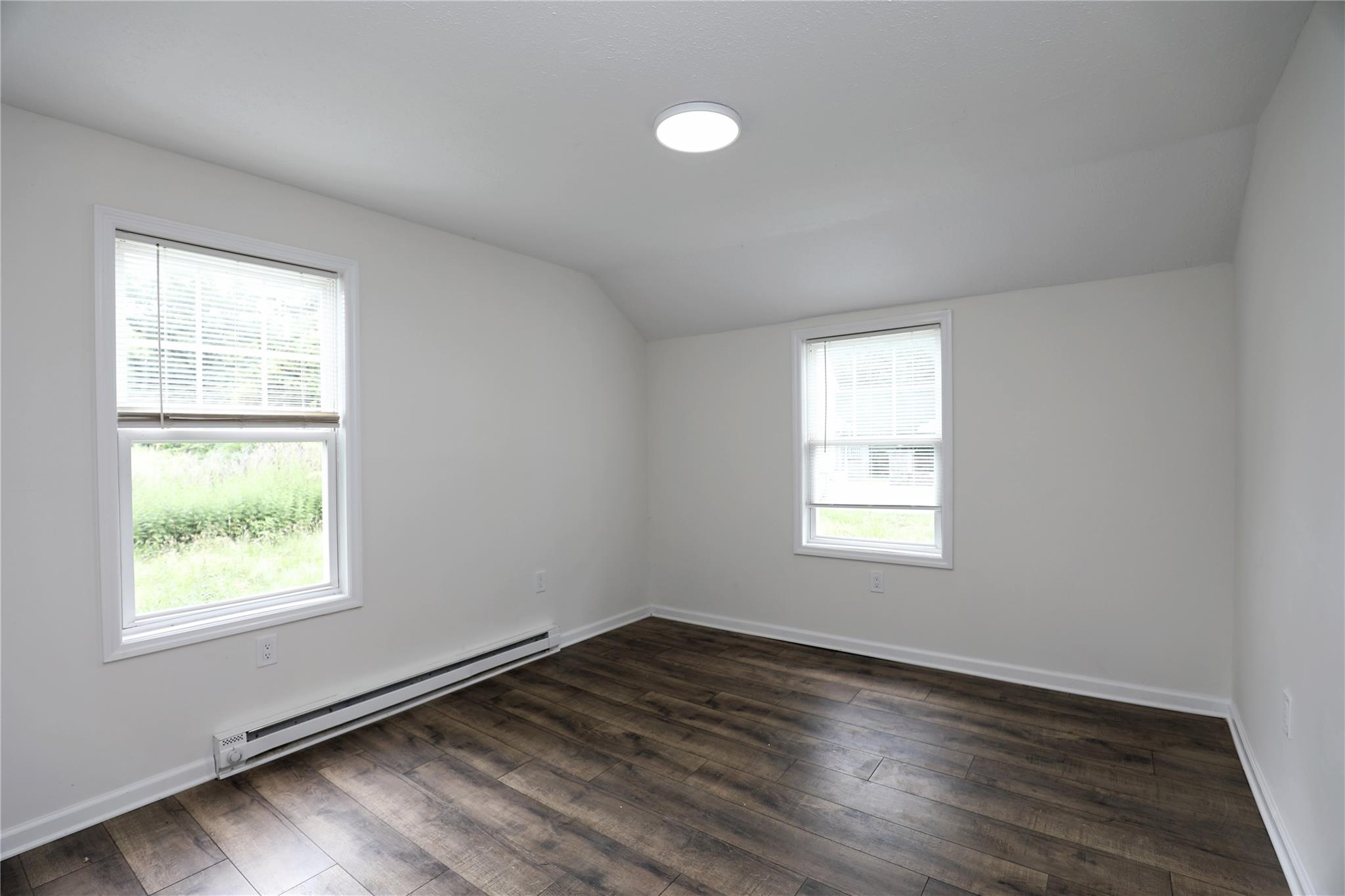 #7 photo, 555 W Main Street, Catskill , NY 12414