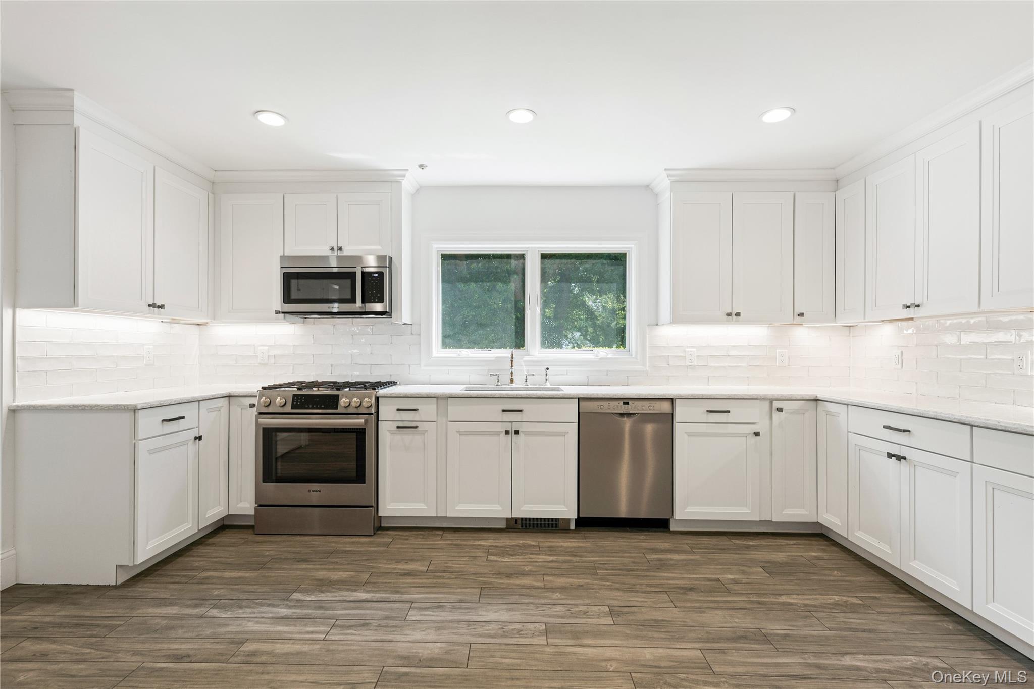 #13 photo, 30 Park Drive, Rye , NY 10580