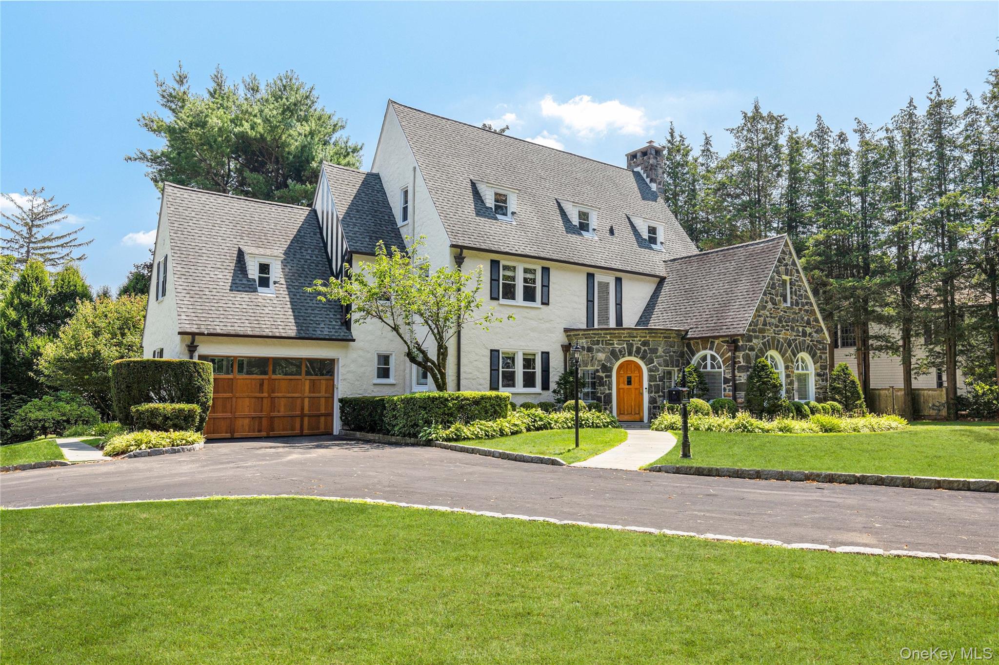 #2 photo, 30 Park Drive, Rye , NY 10580