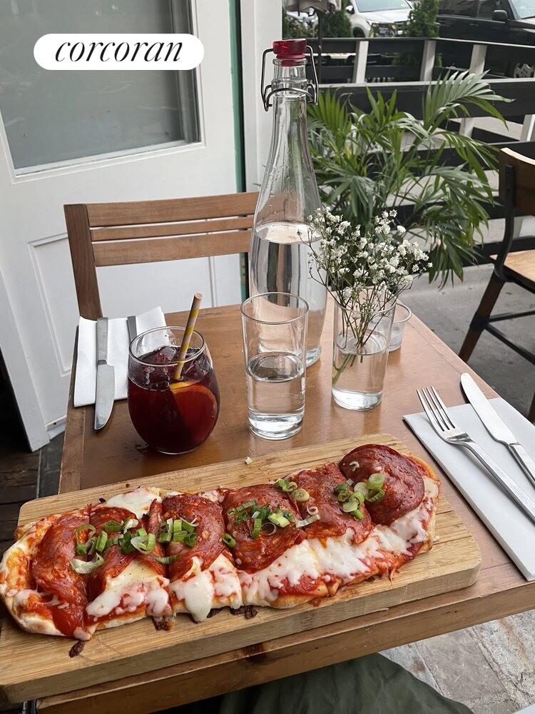 #10 photo, 581 ACADEMY Street, マンハッタン Inwood , NY 10034