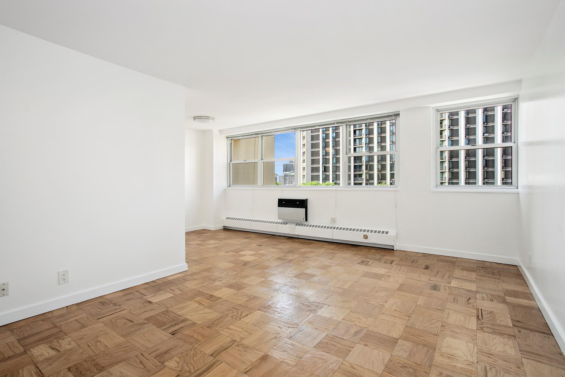 #4 photo, 75 HENRY Street, ブルックリン区 Brooklyn Heights , NY 11201