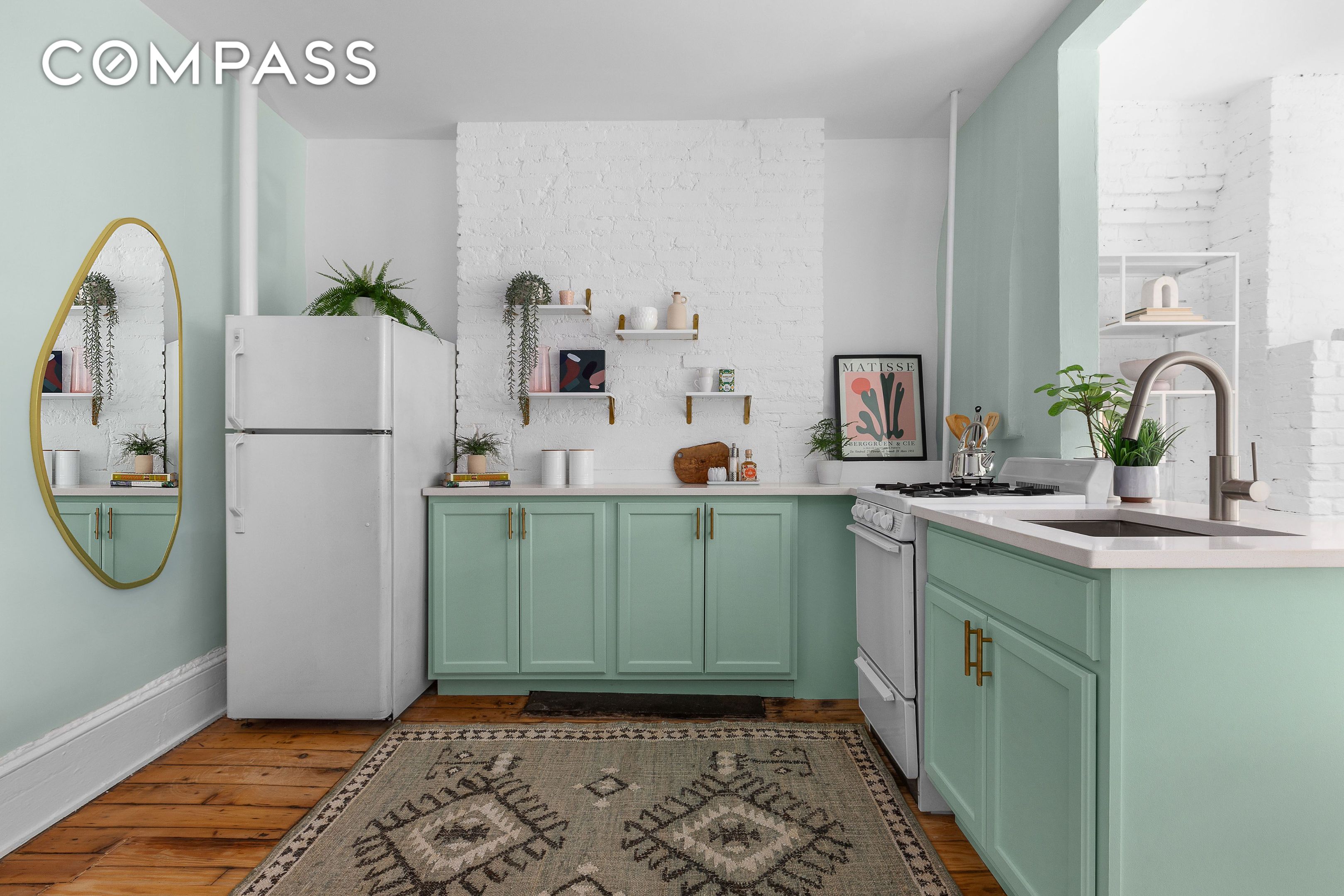 #6 photo, 24 Cornelia Street, West Village , NY 10014