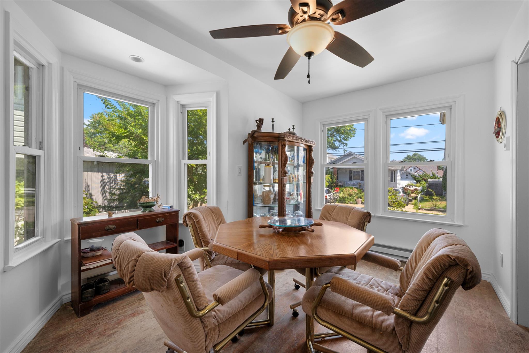 #12 photo, 142 Gordon Place, Freeport , NY 11520