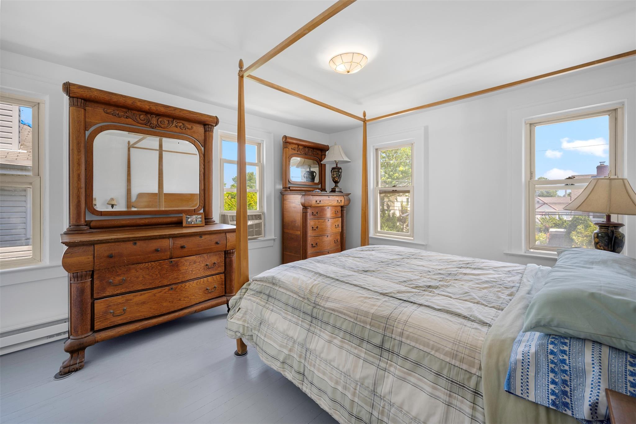 #20 photo, 142 Gordon Place, Freeport , NY 11520