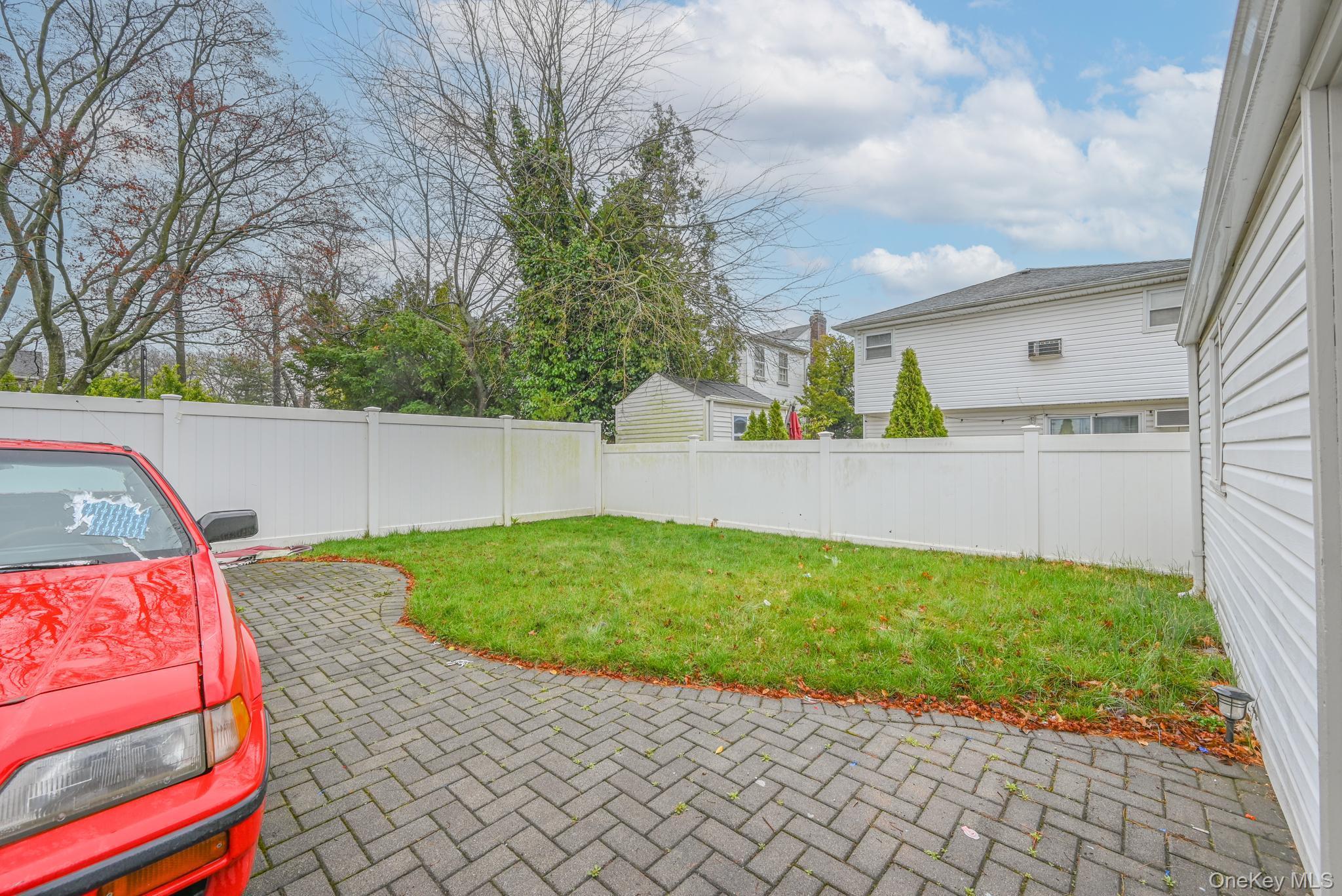 #4 photo, 216 Home Street, Valley Stream , NY 11580