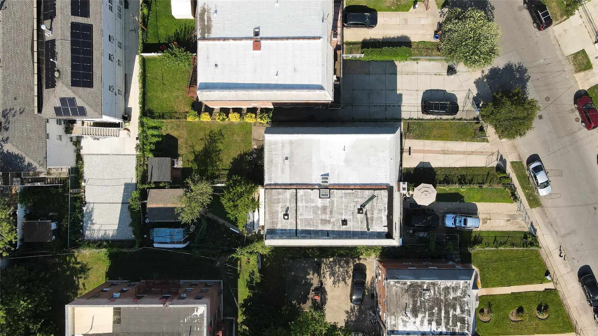 #7 photo, 19511 Woodhull Avenue, クイーンズ区 Hollis , NY 11423