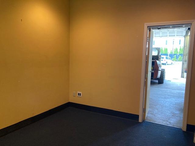 #4 photo, 23 Skillman Street, ナッソー郡 Roslyn , NY 11576