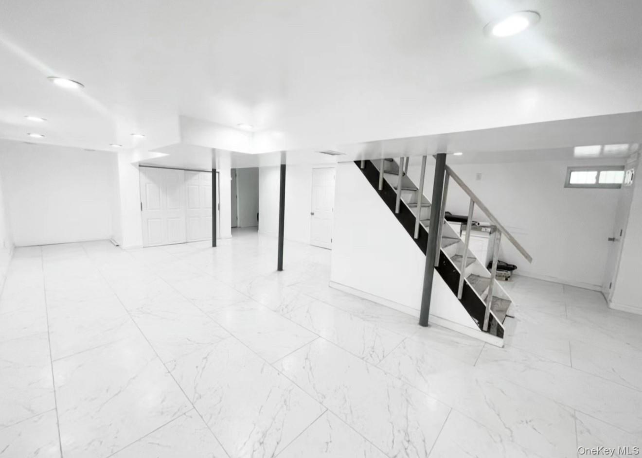 #8 photo, 162-15 77 Avenue, Fresh Meadows , NY 11366