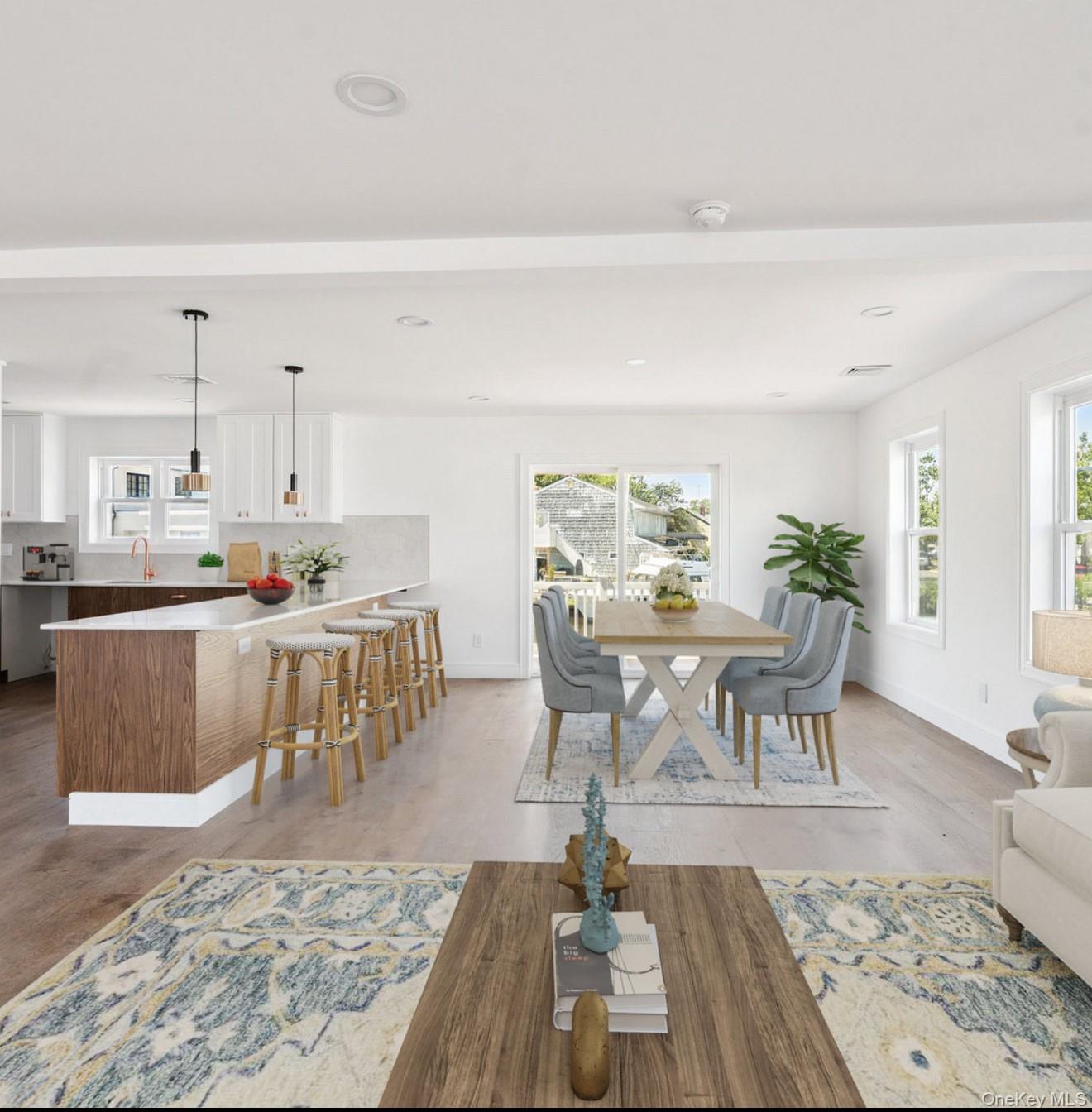 #11 photo, 771 S 9th Street, サフォーク郡 Lindenhurst , NY 11757