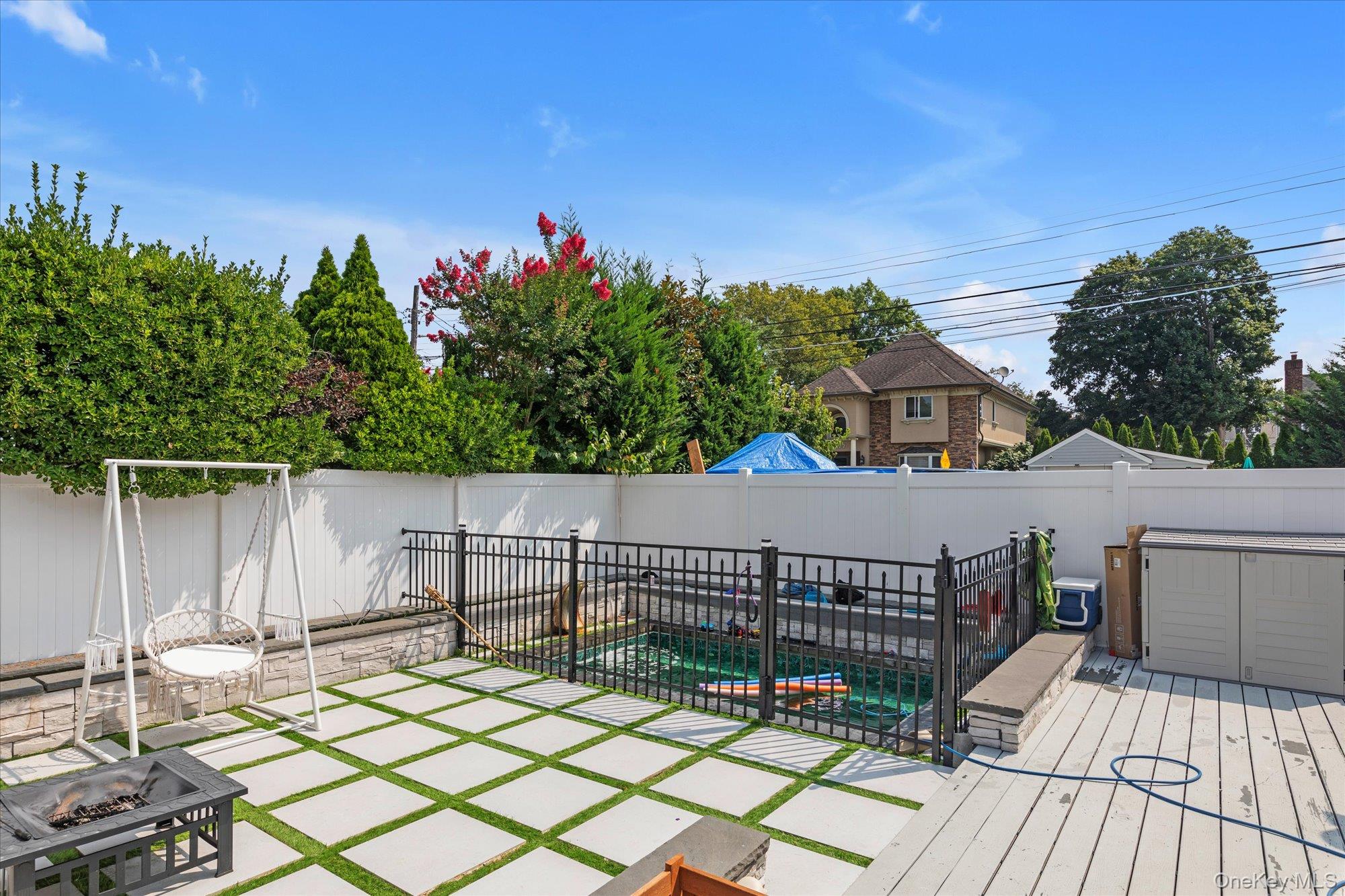 #15 photo, 190 Commonwealth Street, Franklin Square , NY 11010