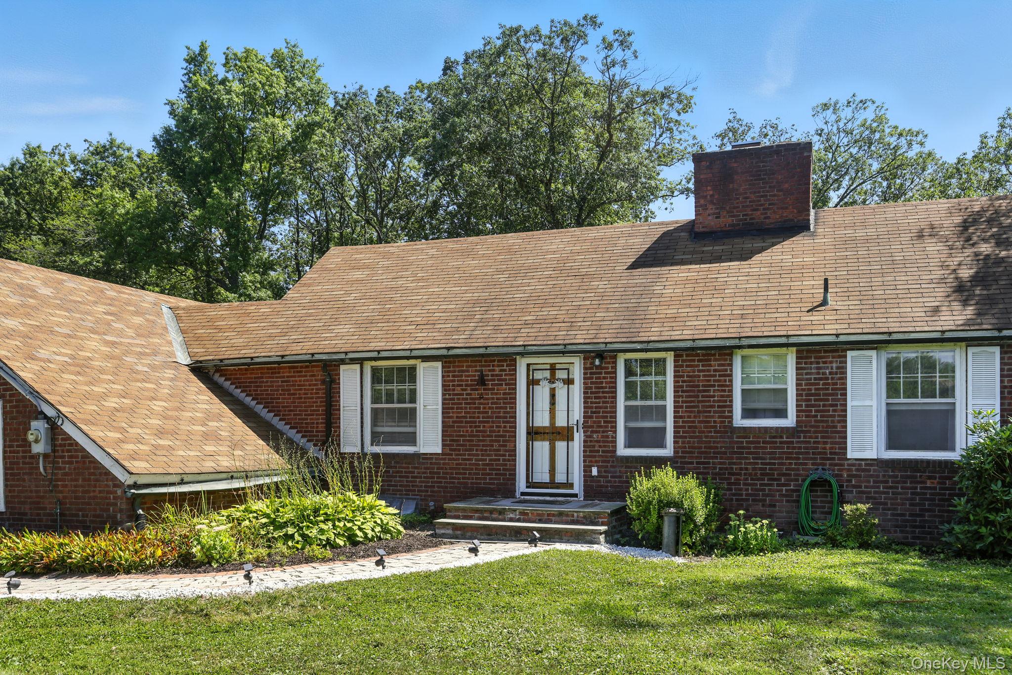 #2 photo, 620 Ulster Landing Road, Saugerties , NY 12477