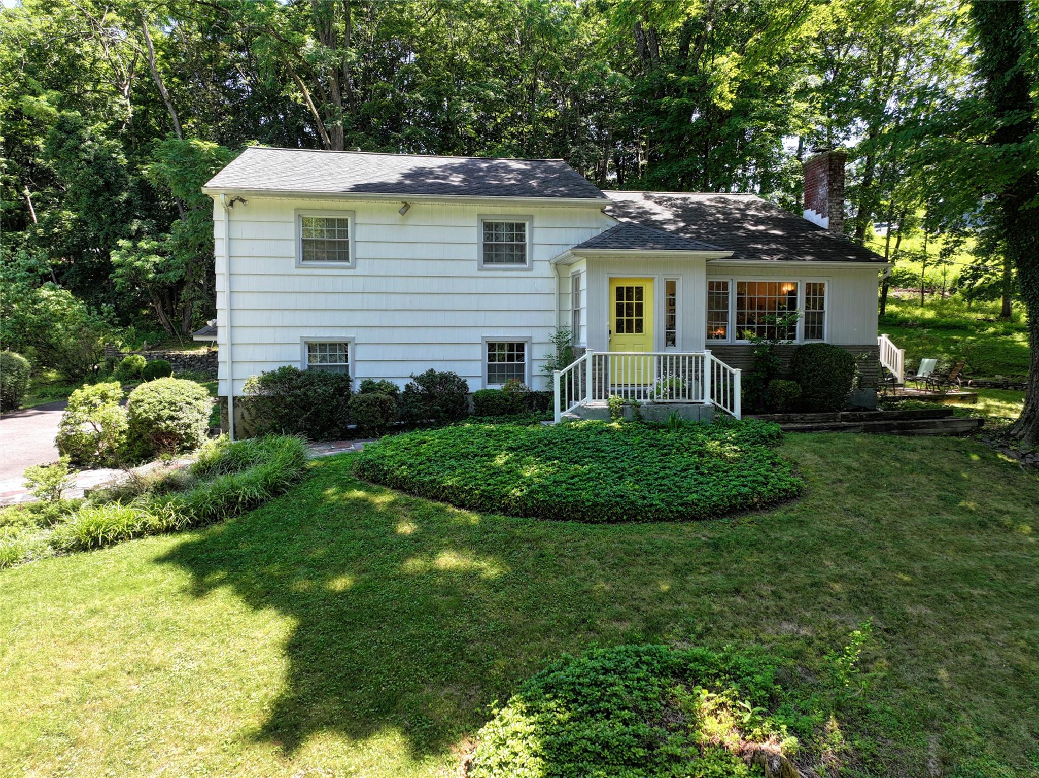 #1 photo, 14 Cherie Lane, New Windsor , NY 12553