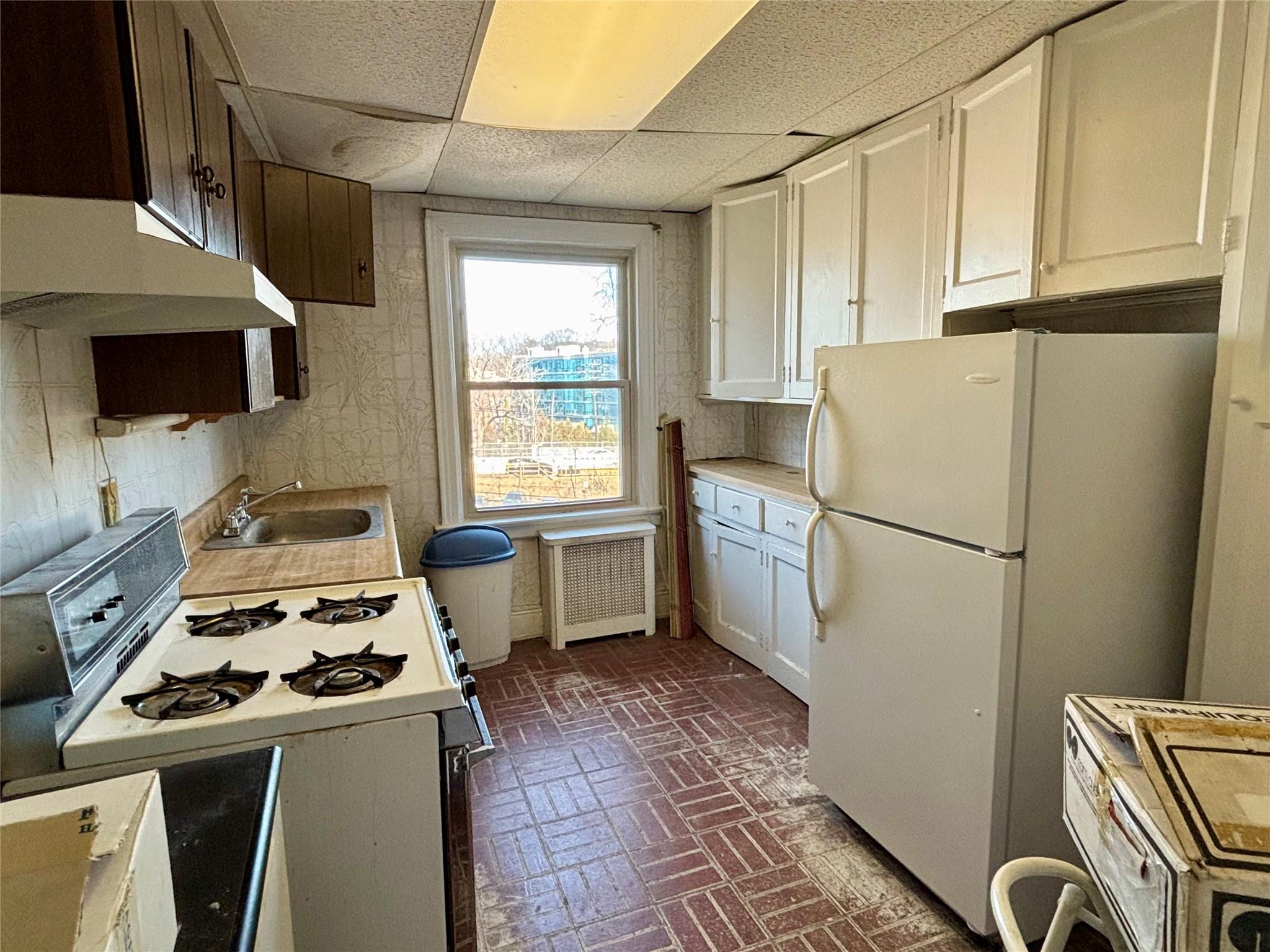 #6 photo, 1 Ascot Ridge, Great Neck , NY 11021