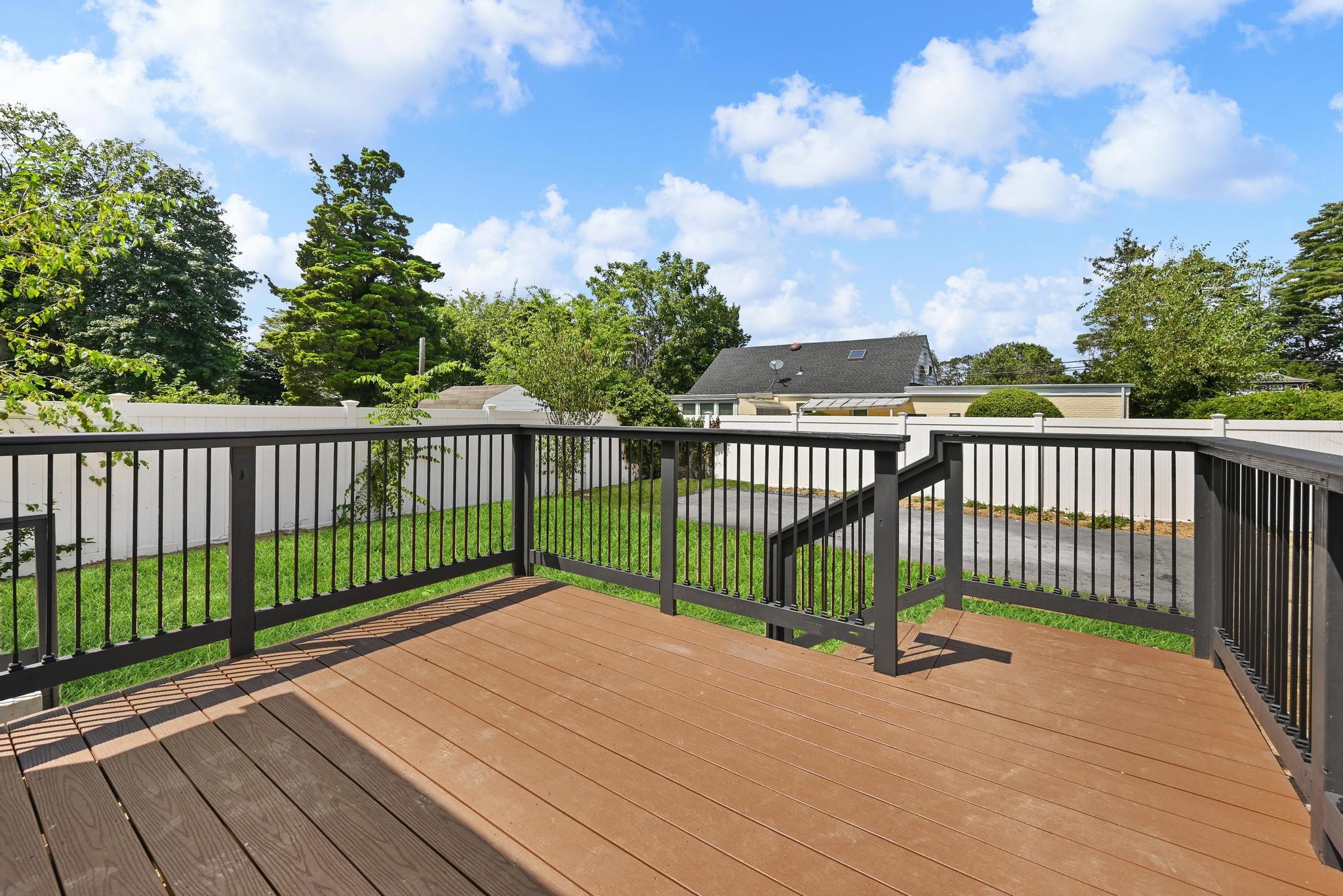 #5 photo, 747 New Street, Uniondale , NY 11553