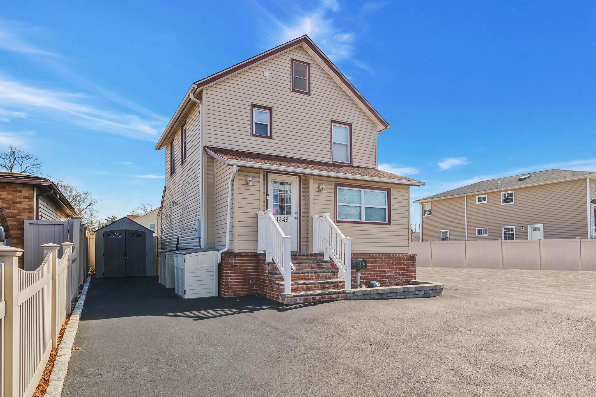 #2 photo, 1243 Peapond Road, ナッソー郡 North Bellmore , NY 11710